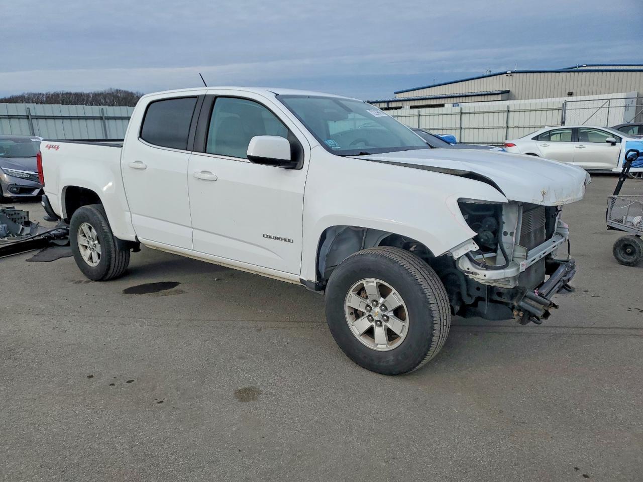 2017 Chev Colorado VIN 1GCGTBEN3H1306900 photo 4
