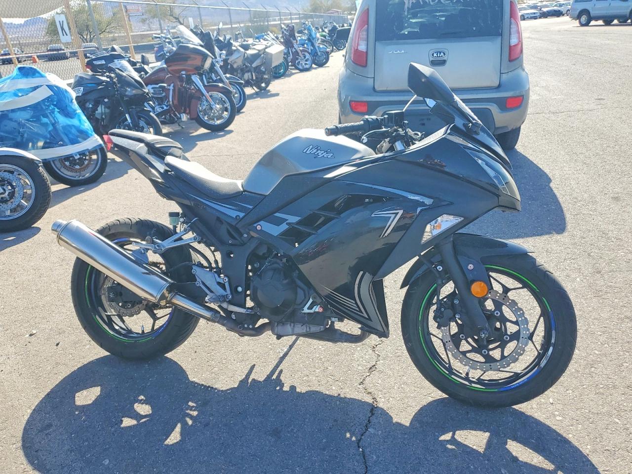 2015 Kawasaki Ex VIN JKAEX8A10FDA22585 photo 1