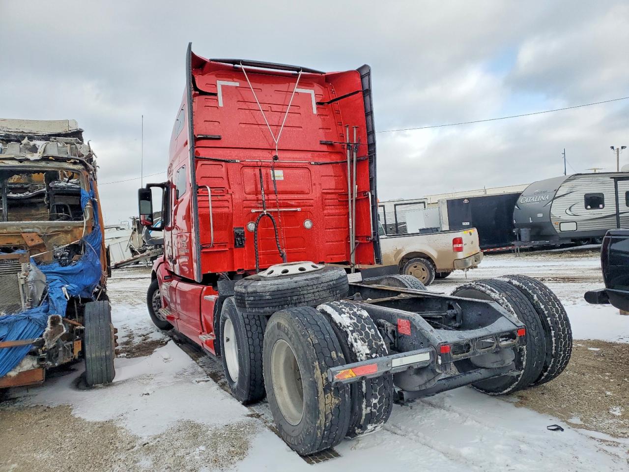 2023 Volvo Vn VIN 4V4NC9EH7PN612987 photo 3