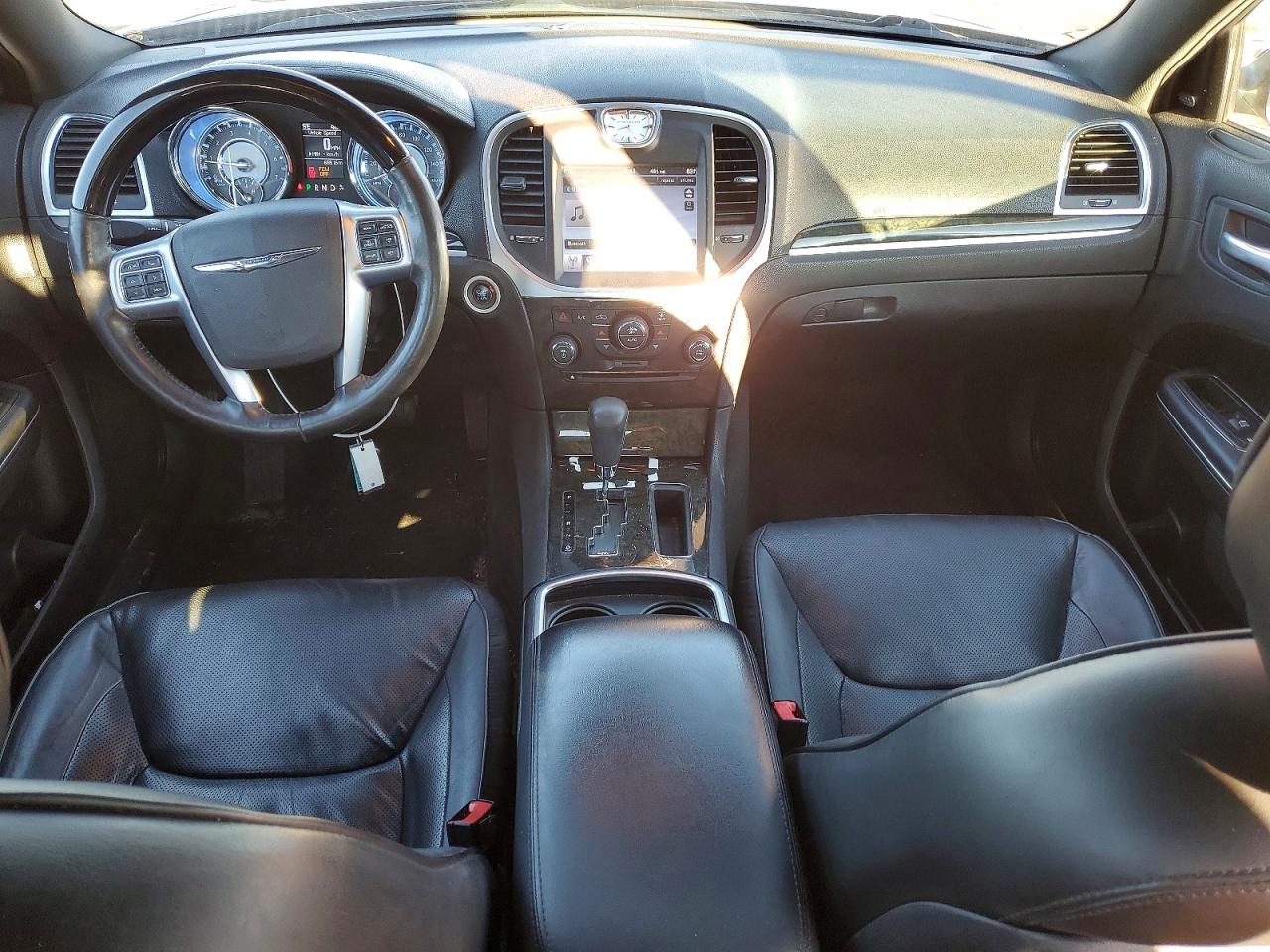 2011 Chrysler 300 VIN 2C3CA6CTXBH559738 photo 8