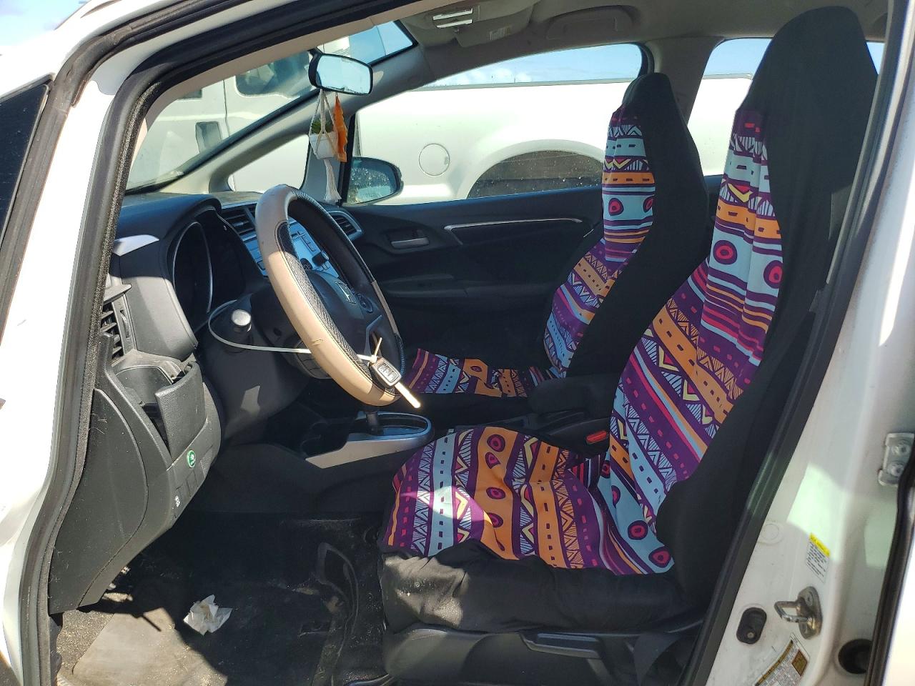 2015 Honda Fit VIN 3HGGK5H56FM710520 photo 7