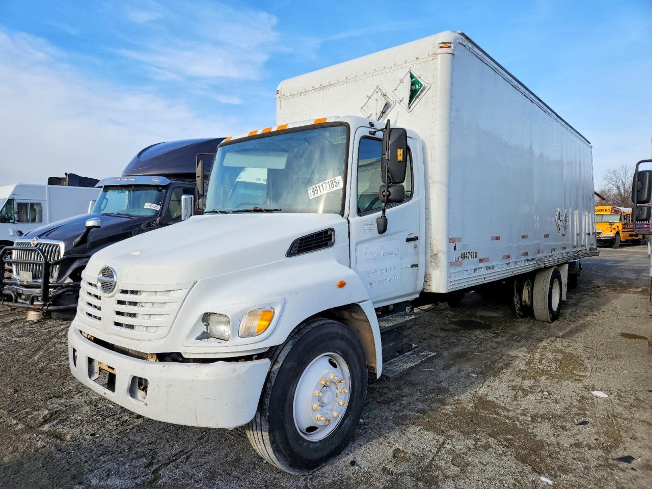 2005 HINO All models VIN JHBNV8JT951S10040 photo 2