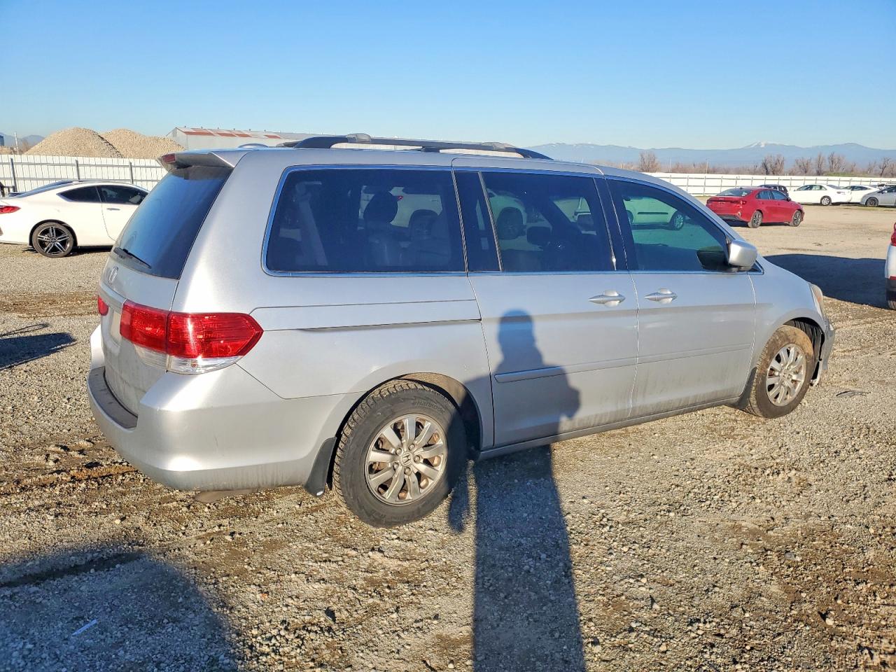 2010 Honda All models VIN 5FNRL3H76AB098858 photo 3