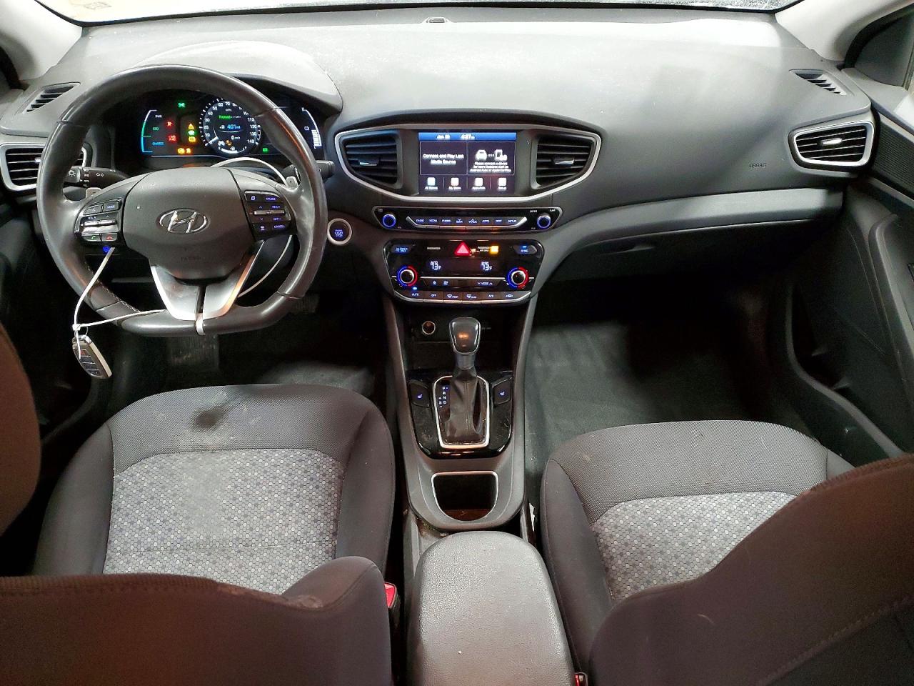 2018 Hyundai Ioniq VIN KMHC75LC8JU067379 photo 8