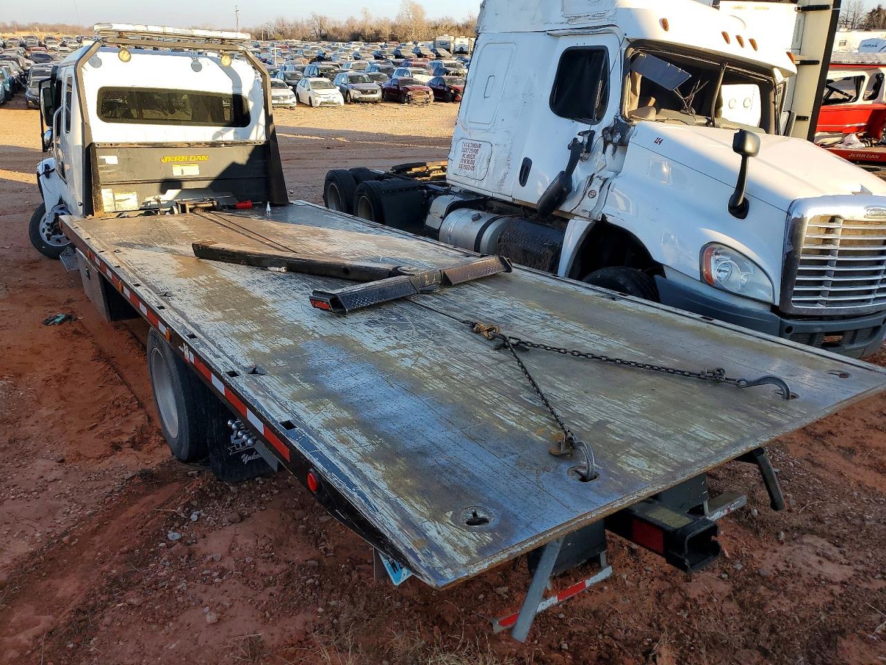 2018 FREIGHTLINER All other VIN 3ALACXFE0JDJX3814 photo 3