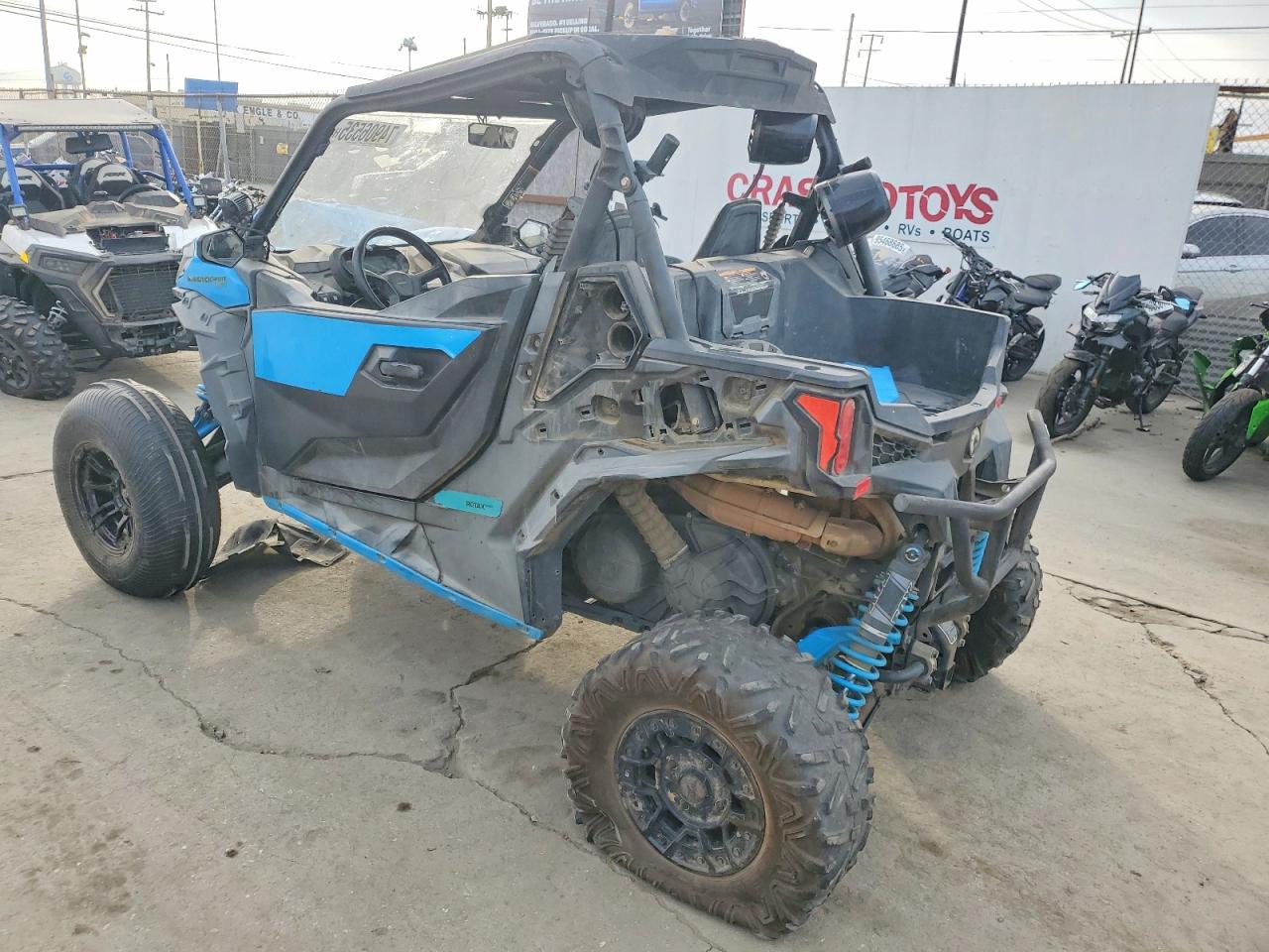 2019 Can Unknown VIN 3JB1PAX49KK000284 photo 3