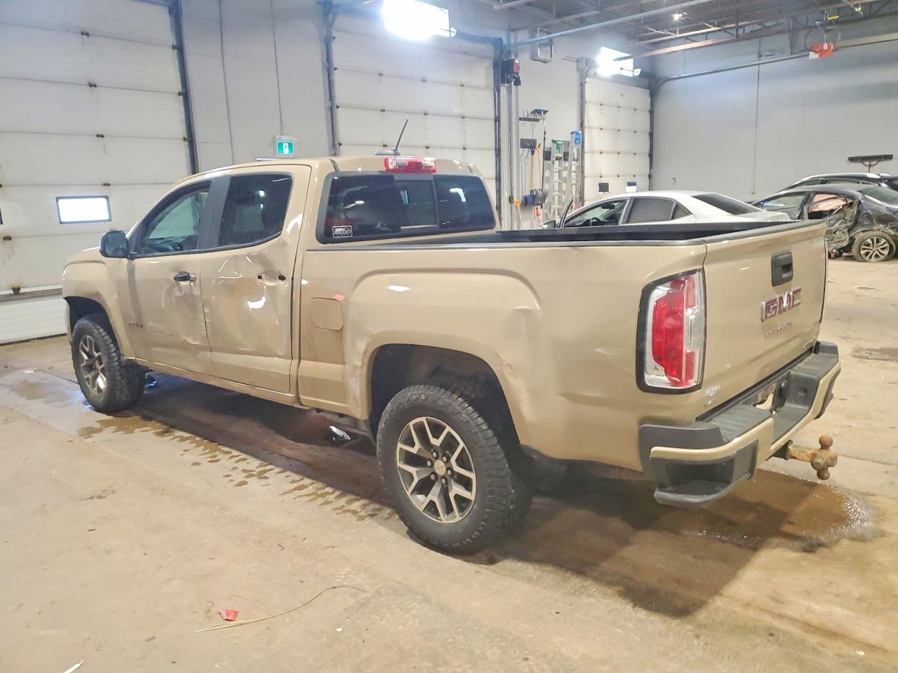 2022 GMC Canyon VIN 1GTG6FEN9N1253078 photo 2