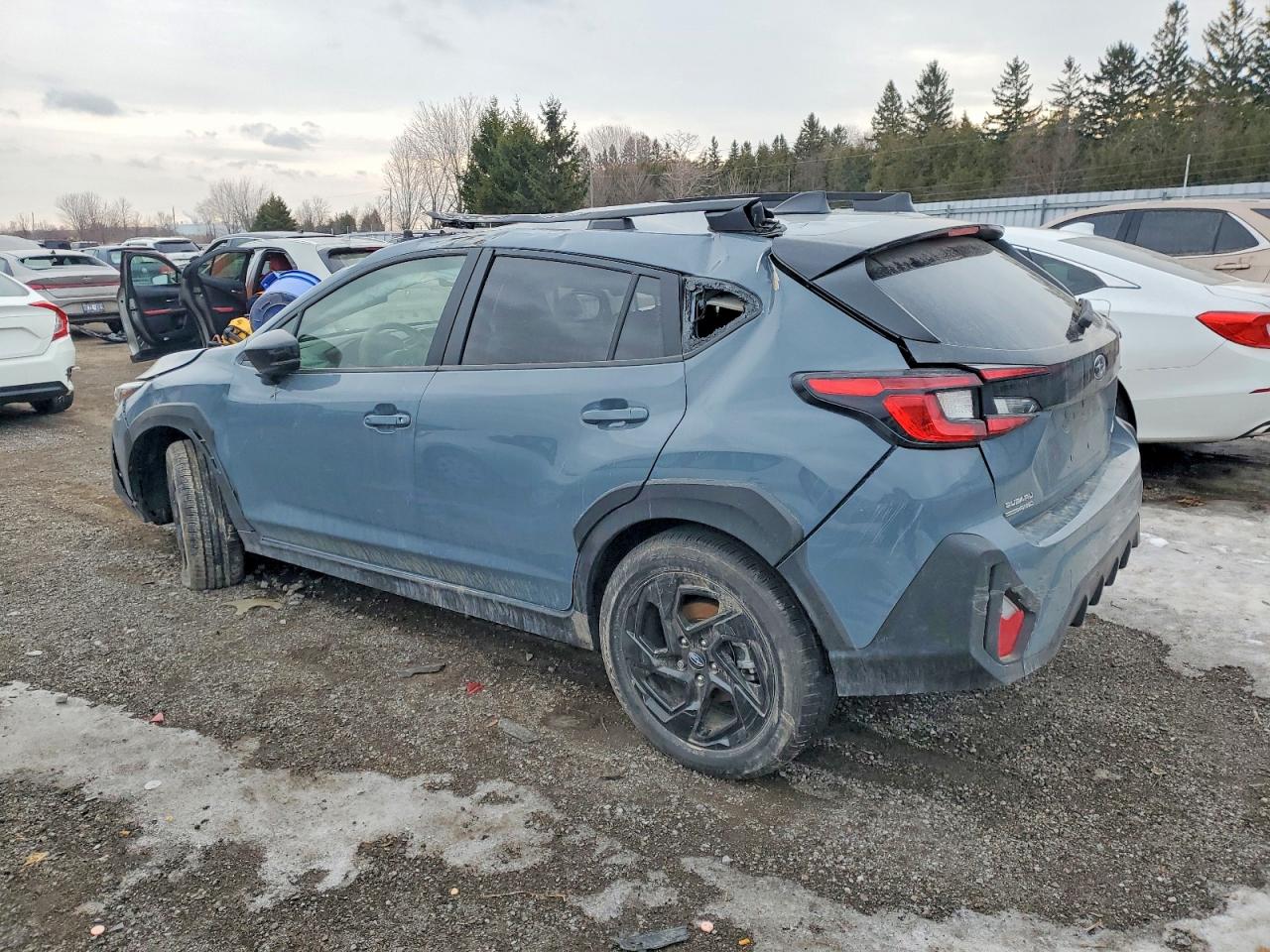 2024 Subaru Crosstrek VIN JF2GUHFC5RH902887 photo 2