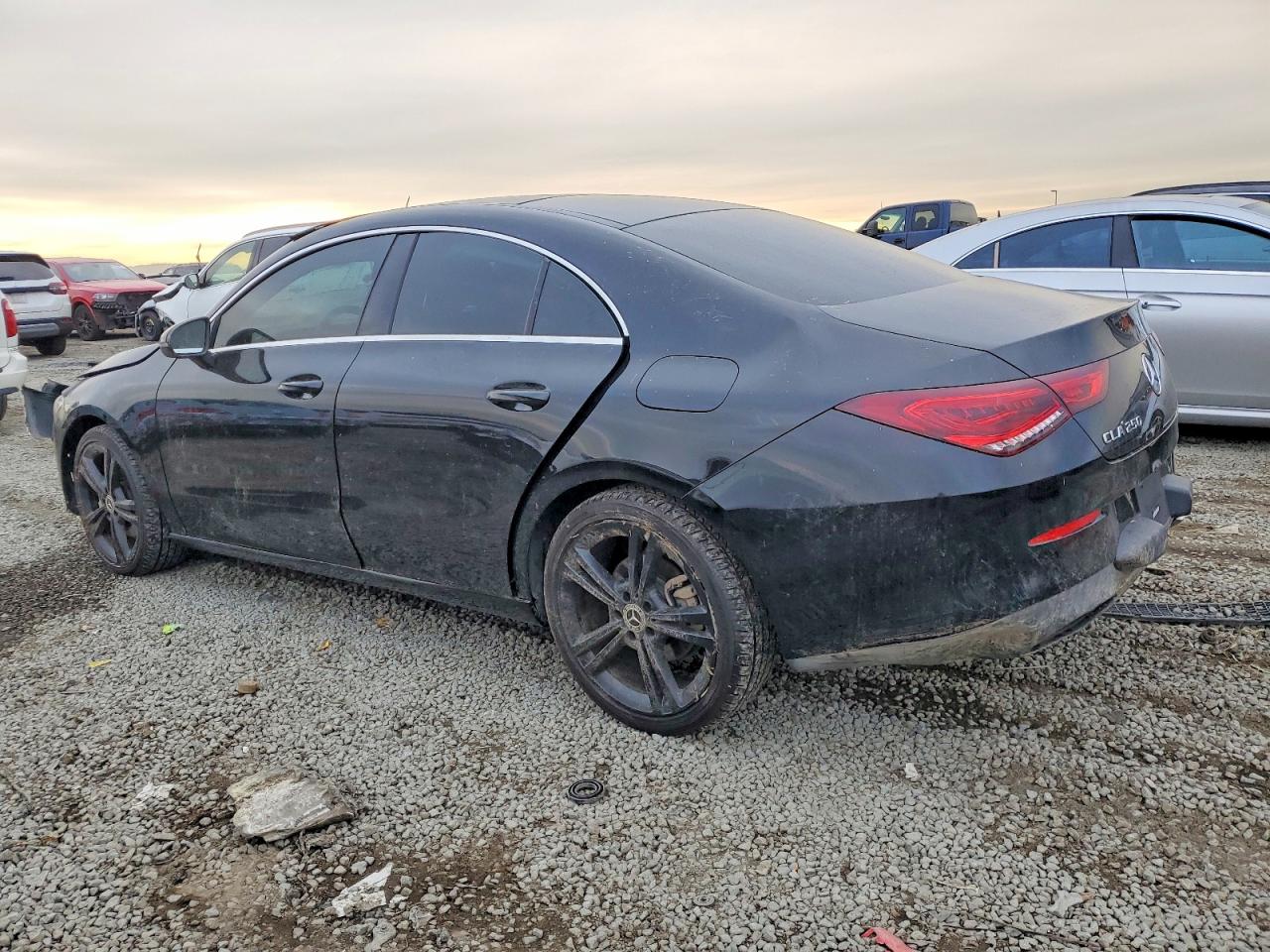 2020 MERCEDES-BENZ Cla-class VIN W1K5J4GB1LN088765 photo 2