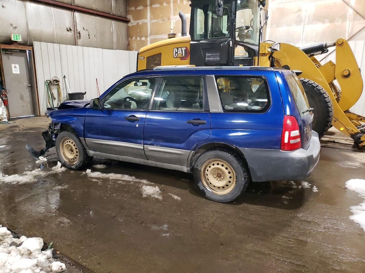 2003 Subaru Forester VIN JF1SG65613H727177 photo 2