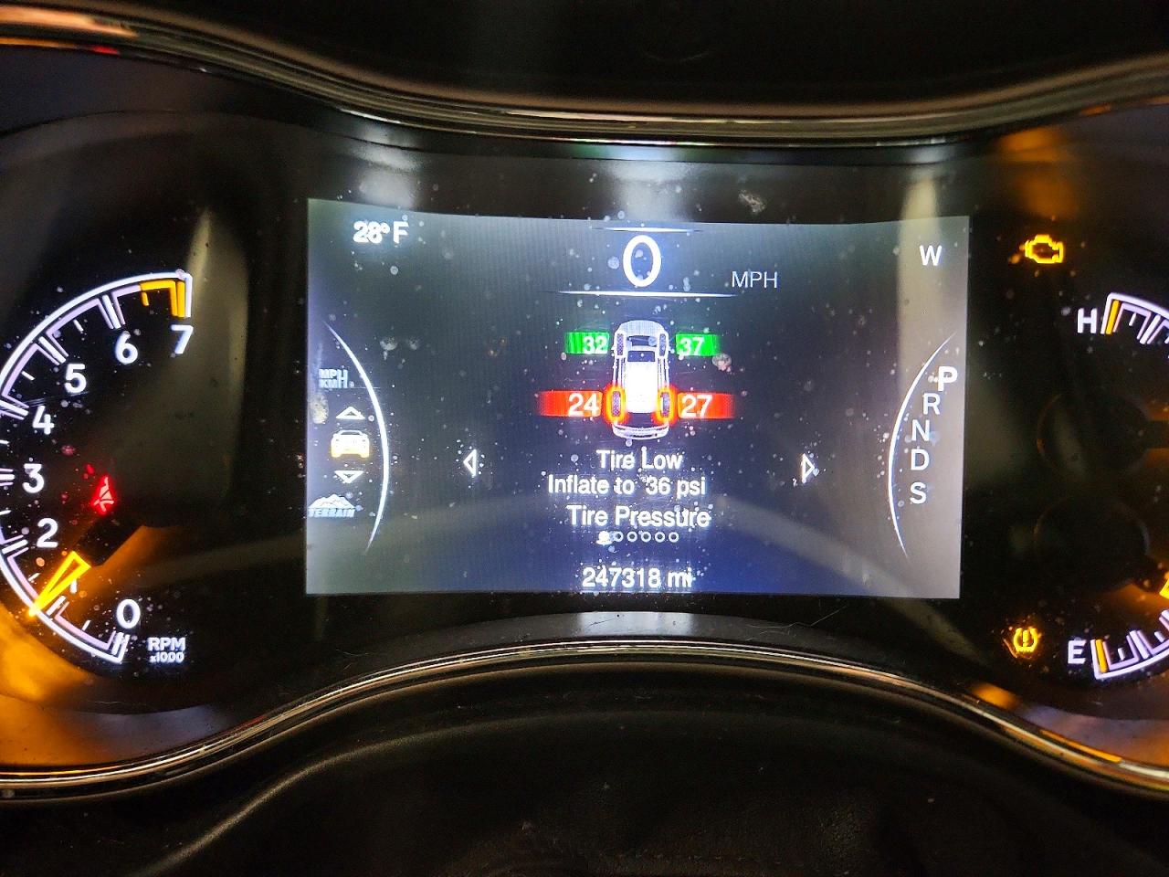 2014 Jeep Grand cher VIN 1C4RJFBG2EC347949 photo 9