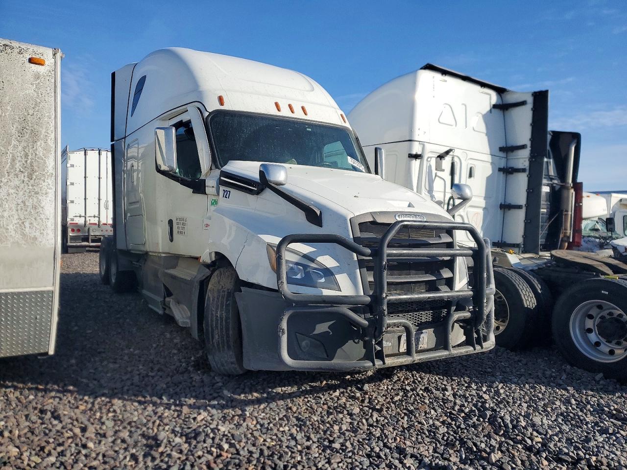 2022 FREIGHTLINER All other VIN 3AKJHHDR3NSNC4732 photo 1