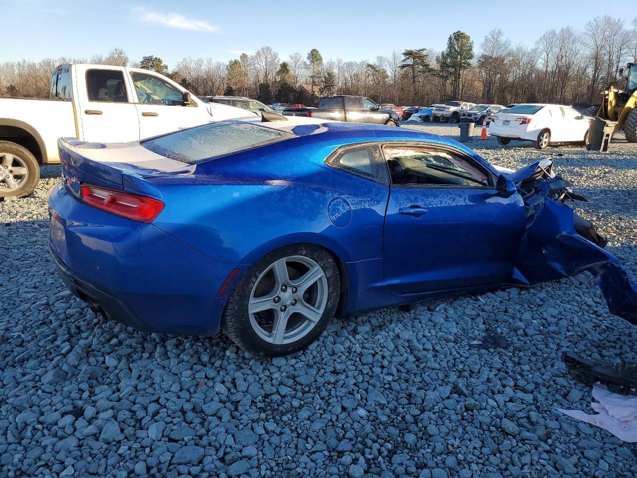 2017 Chevrolet Camaro VIN 1G1FD1RS4H0171623 photo 3