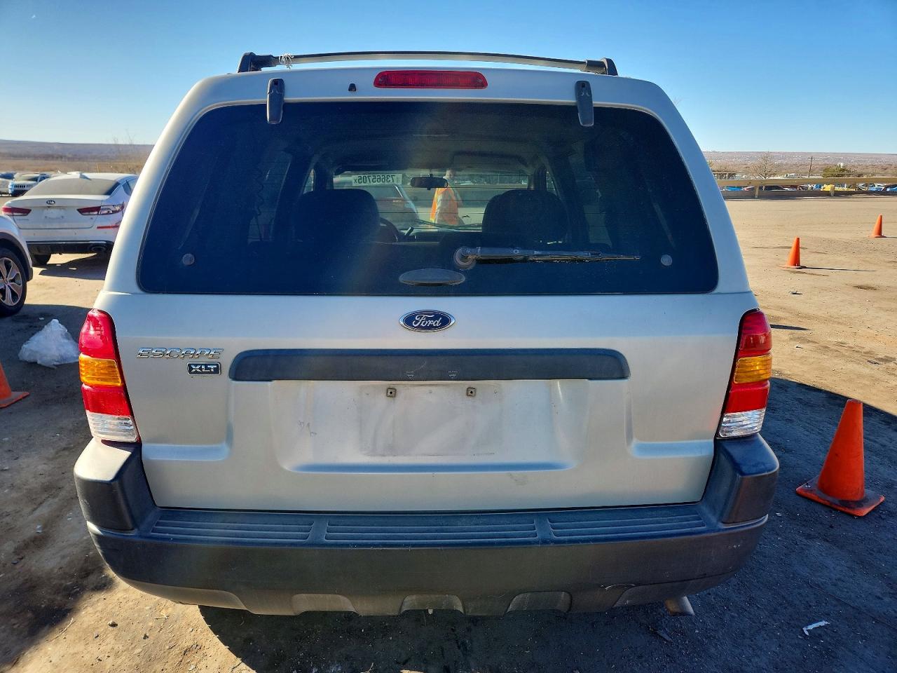 2003 Ford Escape VIN 1FMYU03163KC57843 photo 6