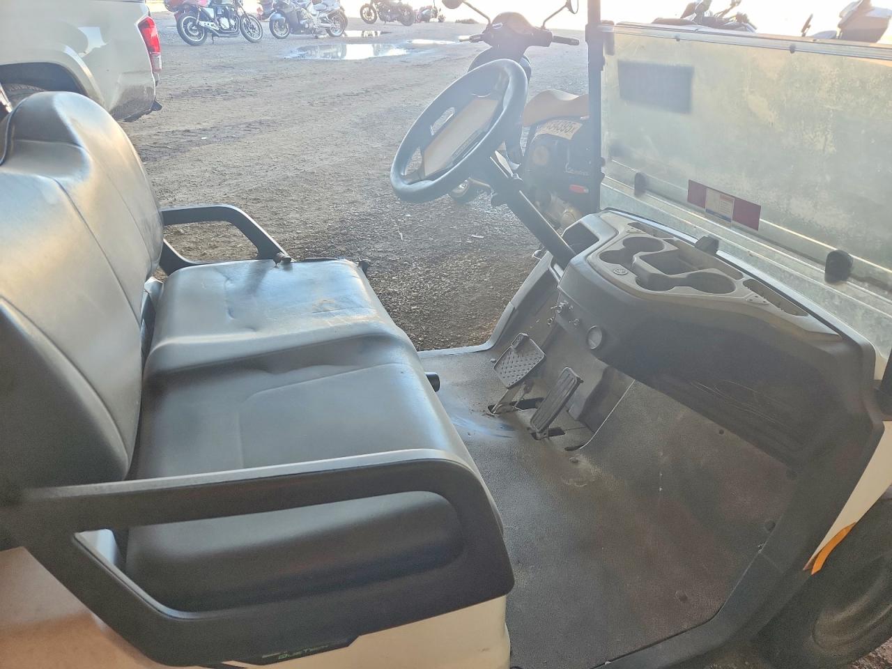 2022 UTILITY All models VIN J0D50029300000000 photo 5
