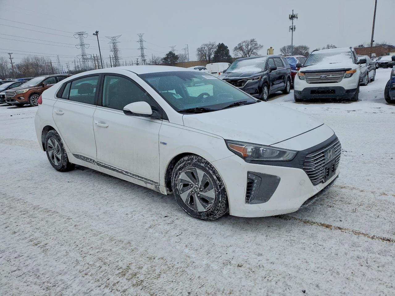 2018 Hyundai Ioniq VIN KMHC75LC8JU067379 photo 4