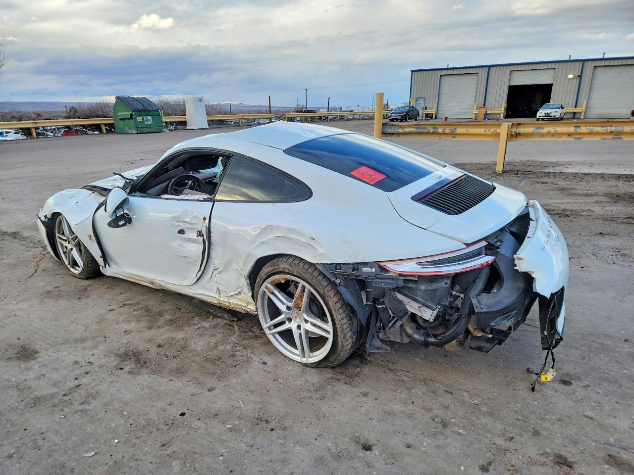 2017 Porsche 911 VIN WP0AA2A90HS107124 photo 2