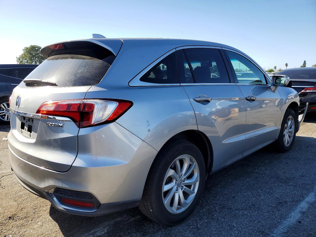 2017 Acura Rdx VIN 5J8TB3H57HL007662 photo 3
