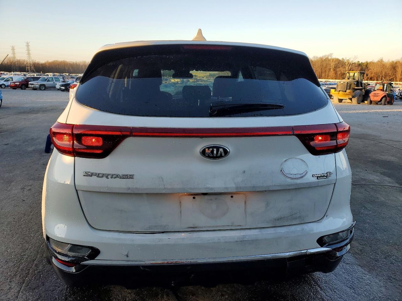 2021 Kia Sportage VIN KNDPM3AC1M7945744 photo 6