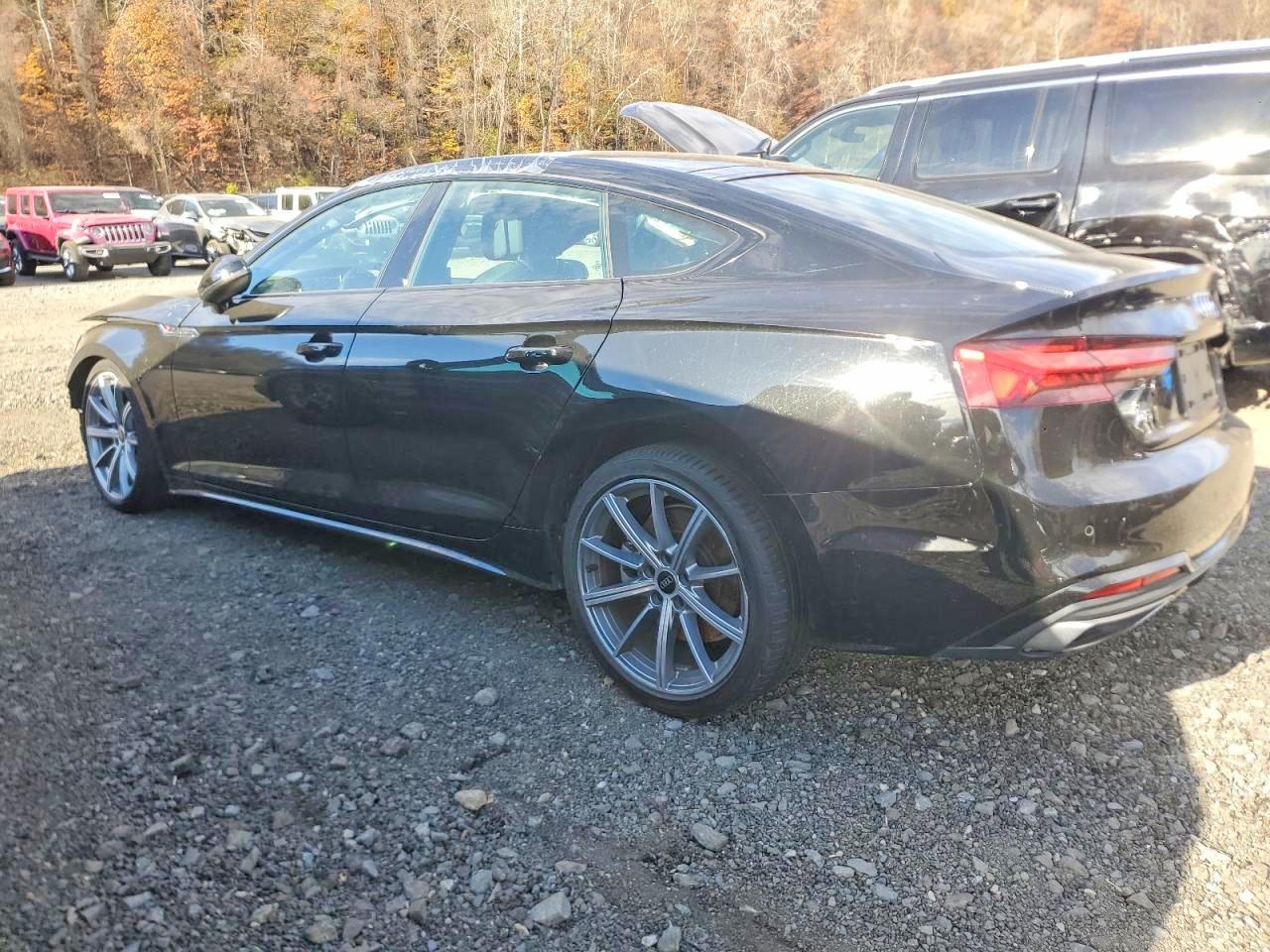 2025 Audi A5 VIN WAUDACF55SA007796 photo 2