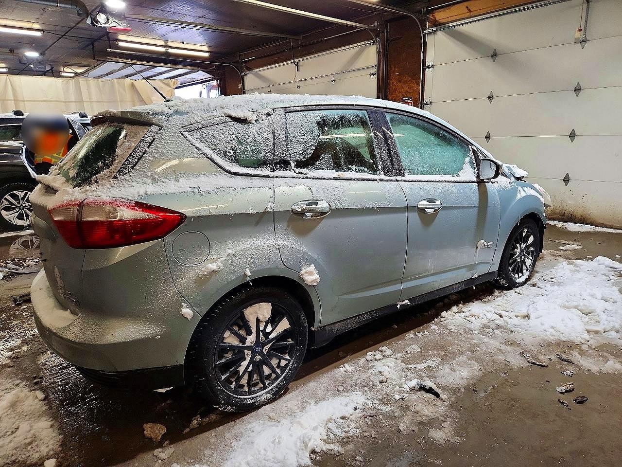 2014 Ford Cmax VIN 1FADP5AU1EL508145 photo 3