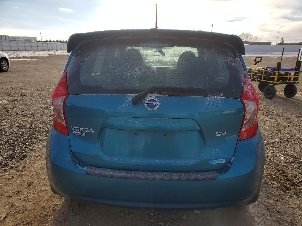 2014 Nissan Versa VIN 3N1CE2CP2EL435456 photo 6