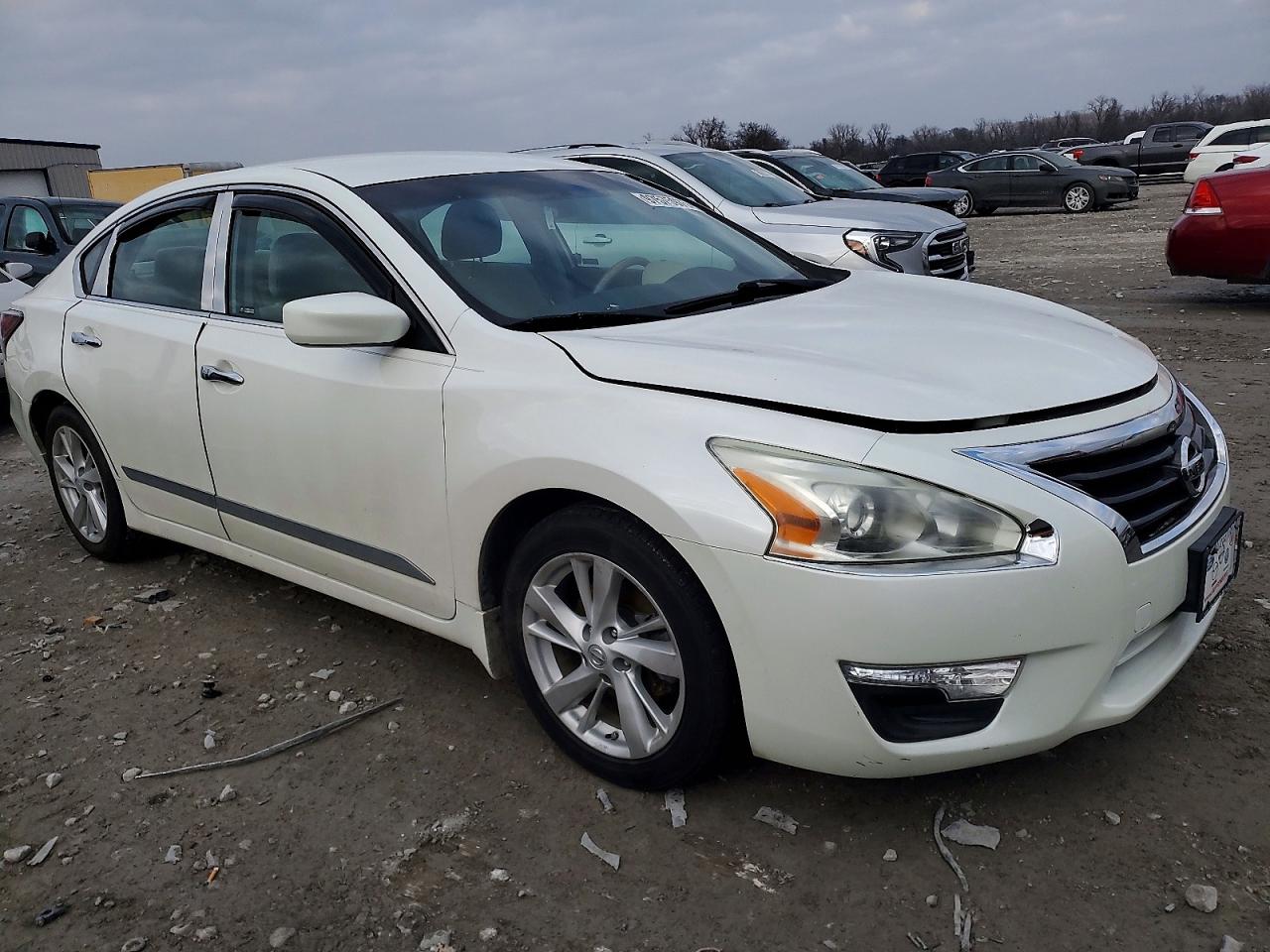 2014 NISS Altima VIN 1N4AL3APXEC403665 photo 4