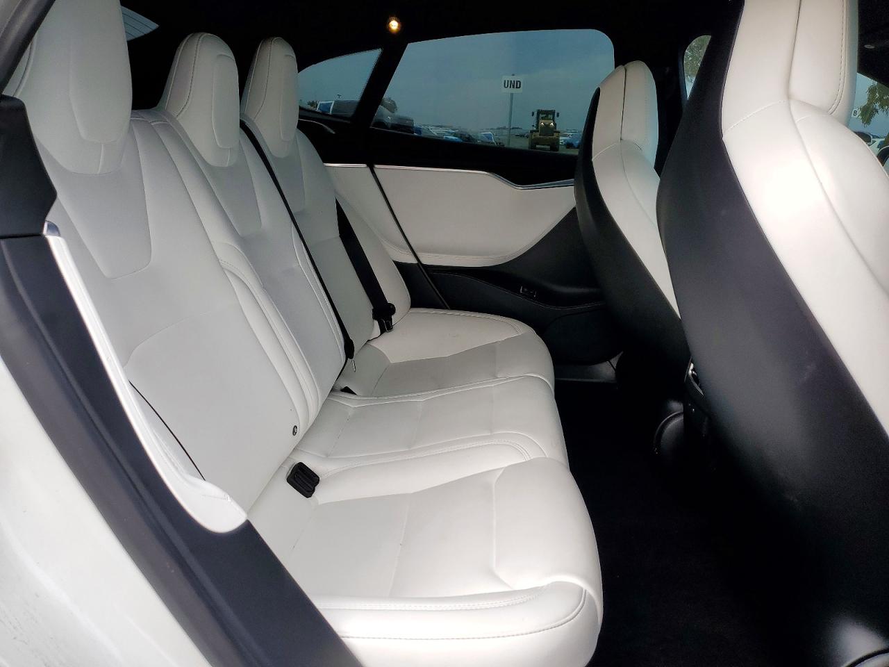 2018 Tesla Model s VIN 5YJSA1E21JF243180 photo 10