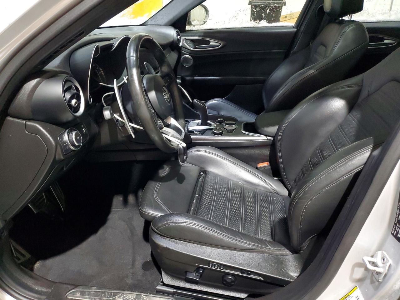 2020 Alfa Giulia VIN ZARFANBN8L7630430 photo 7