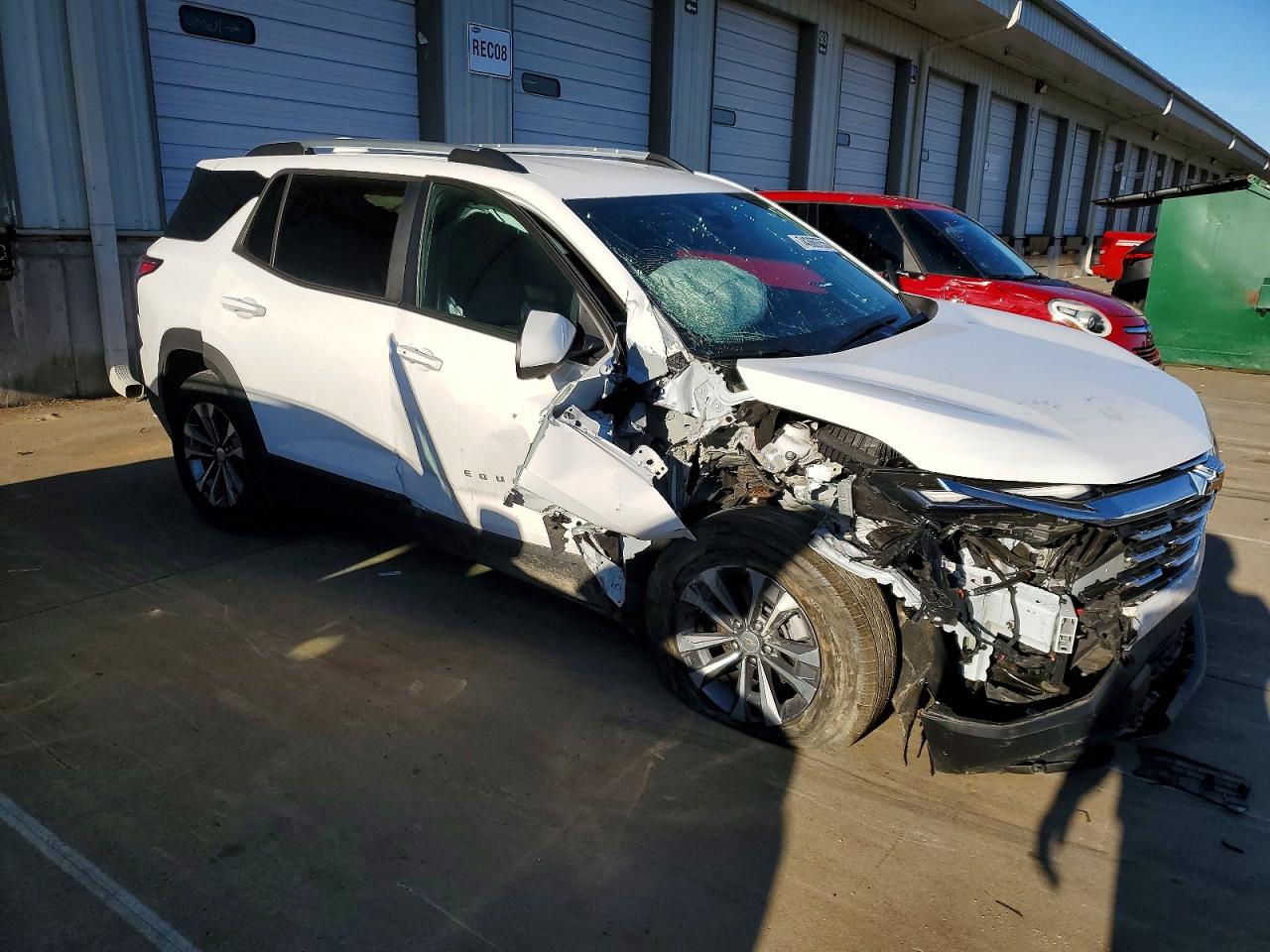 2025 Chevrolet Equinox VIN 3GNAXHEG6SL225010 photo 4