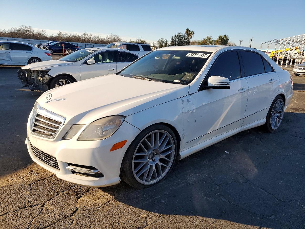 2013 Mercedes-Benz E-class VIN WDDHF5KB1DA665363 photo 1