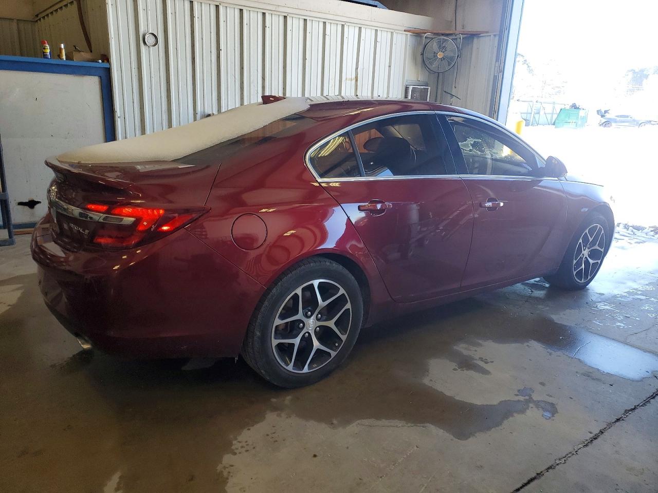 2016 Buick Regal VIN 2G4G35EX0G9199555 photo 3