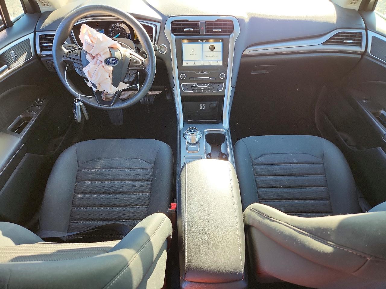 2019 Ford Fusion VIN 3FA6P0HD7KR172225 photo 8