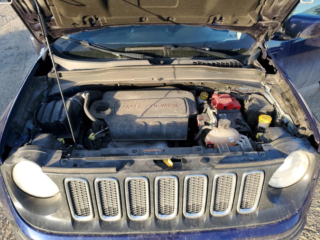 2018 Jeep Renegade VIN ZACCJBBB6JPJ08569 photo 11