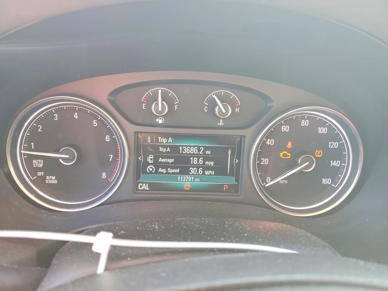 2018 Buick Enclave VIN 5GAERBKW1JJ142802 photo 9