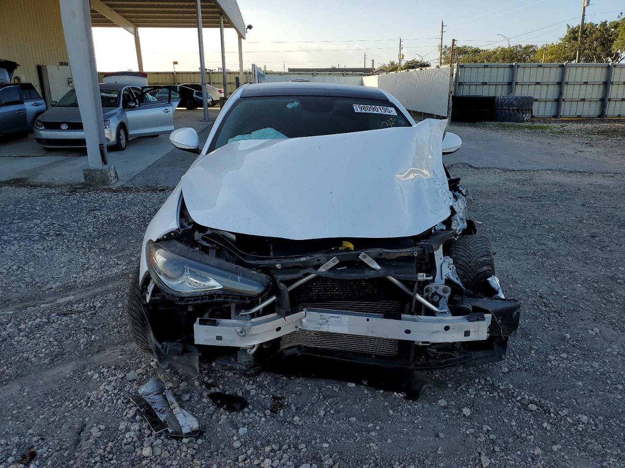 2018 Alfa Giulia VIN ZARFAEDN1J7573529 photo 5