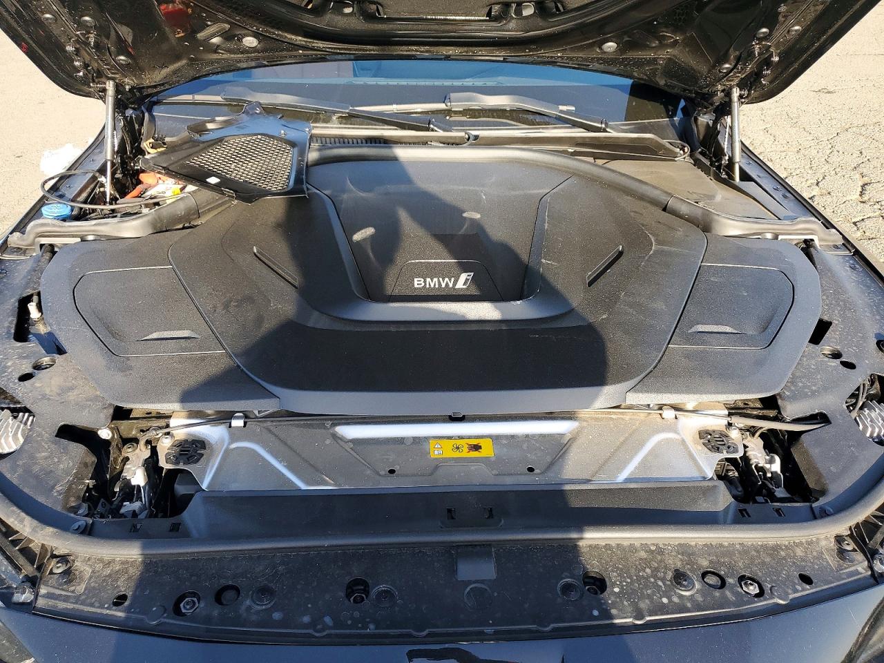 2022 BMW I4 edrive VIN WBY73AW0XNFN08014 photo 11