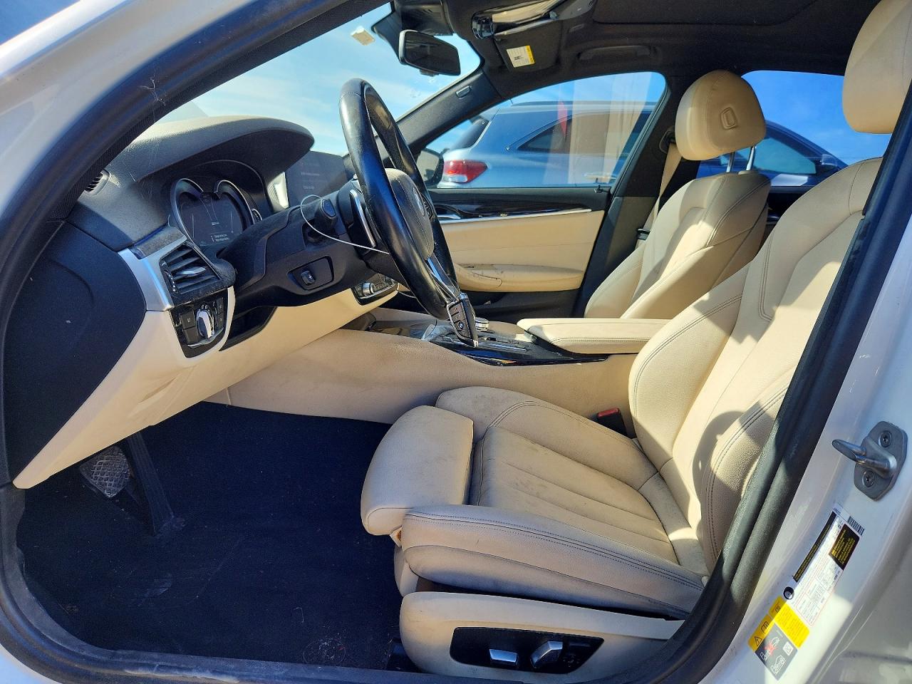 2018 BMW 5 series VIN WBAJA9C50JB033256 photo 7