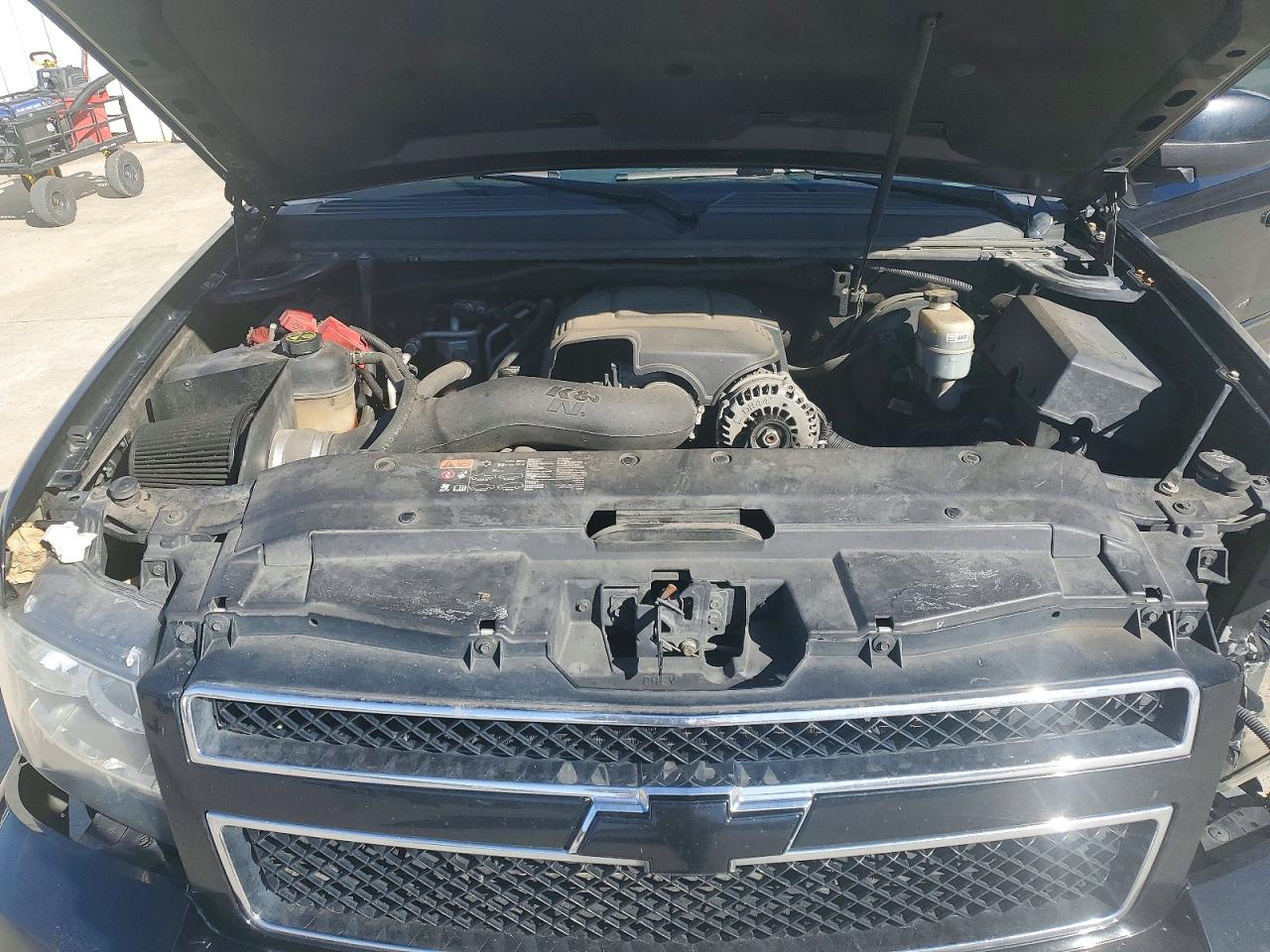 2013 Chevrolet Tahoe VIN 1GNSCBE04DR349952 photo 12