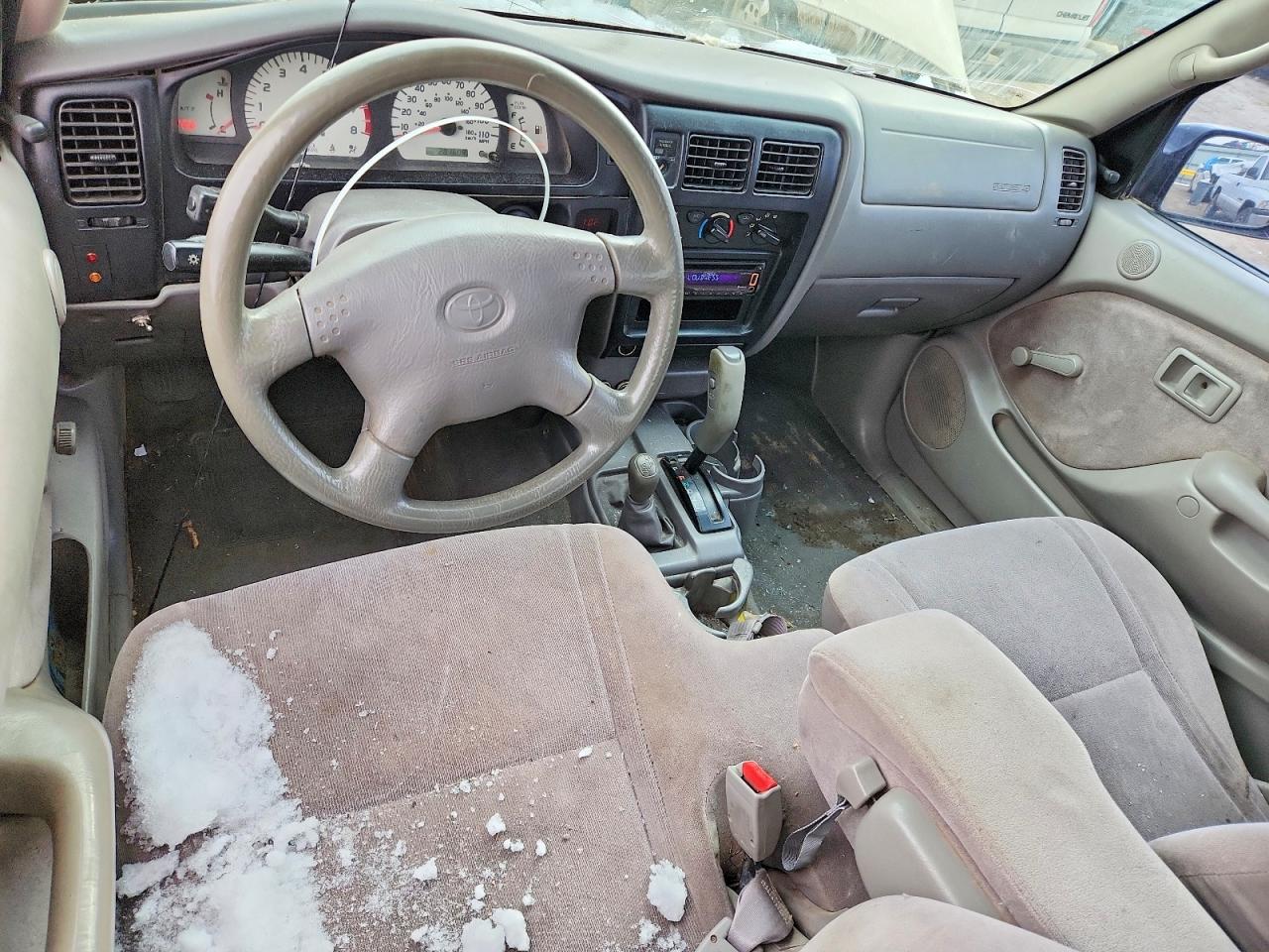 2001 Toyota Tacoma VIN 5TEWN72N21Z783868 photo 8