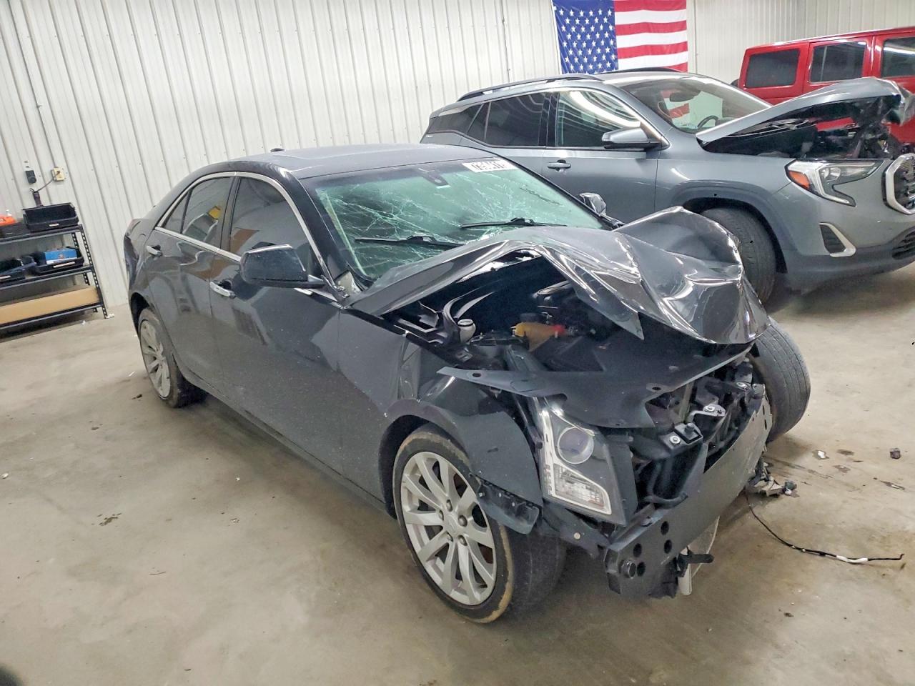 2018 Cadillac Ats VIN 1G6AE5RX8J0177936 photo 4