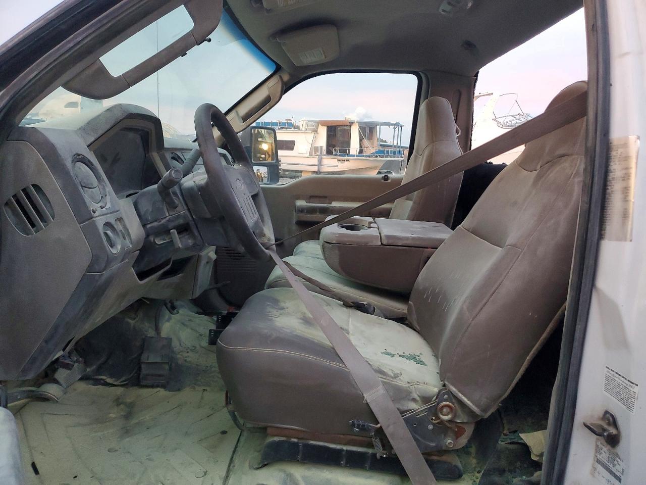 2008 Ford F550 VIN 1FDAF56R68EB78057 photo 7