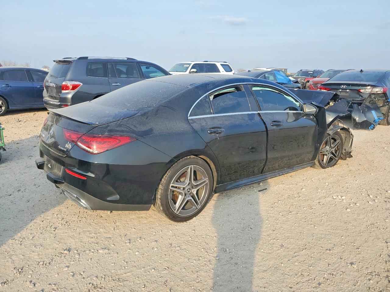 2020 Mercedes-Benz Cla-class VIN W1K5J4HB2LN086716 photo 3