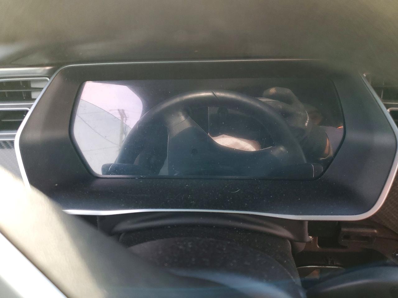 2017 Tesla Model x VIN 5YJXCAE29HF040564 photo 9