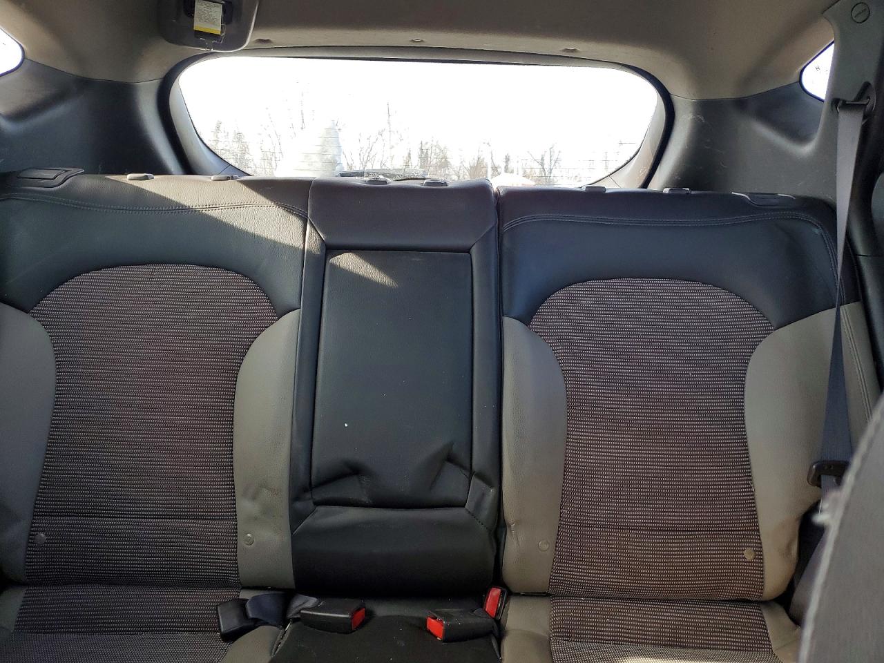 2011 Hyundai Tucson VIN KM8JUCAC5BU132164 photo 10