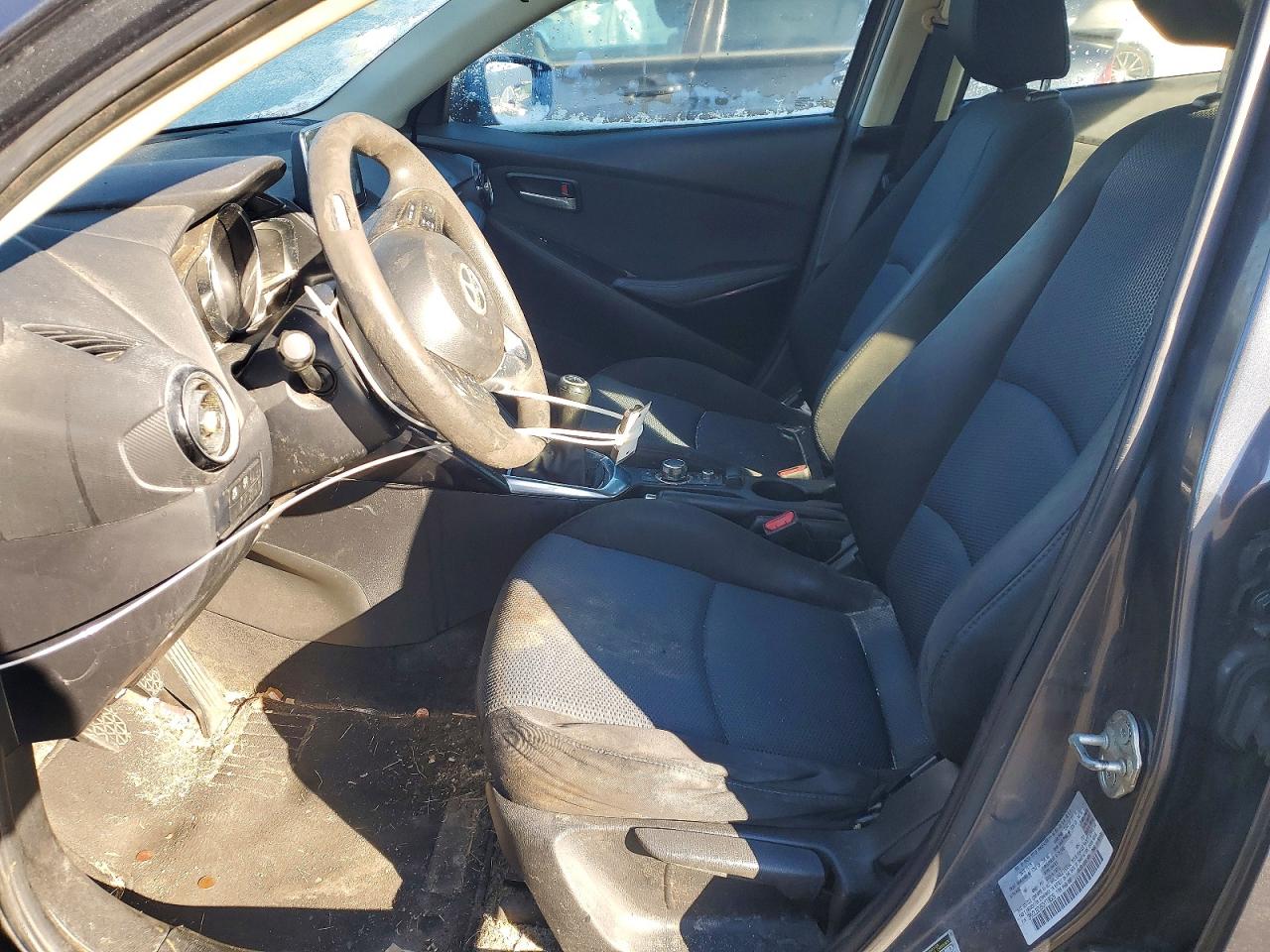 2016 Toyota Scion VIN 3MYDLBZV5GY118629 photo 7