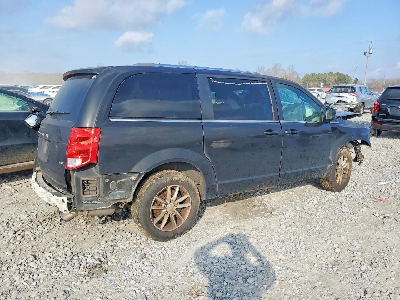 2020 Dodge Caravan VIN 2C4RDGCG4LR153603 photo 3