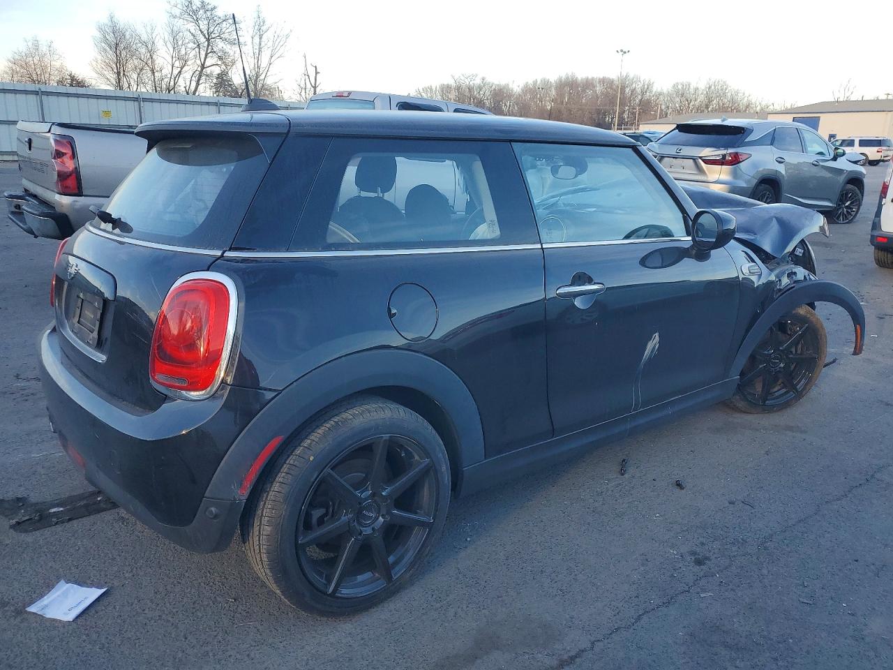 2021 MINI Cooper VIN WMWXR3C07M2N87791 photo 3