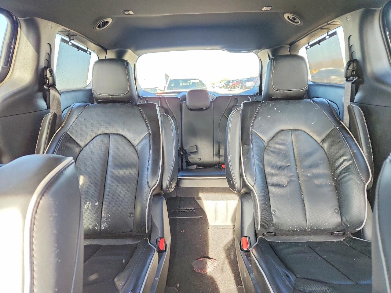 2020 Chrysler Pacifica VIN 2C4RC1N78LR143475 photo 10