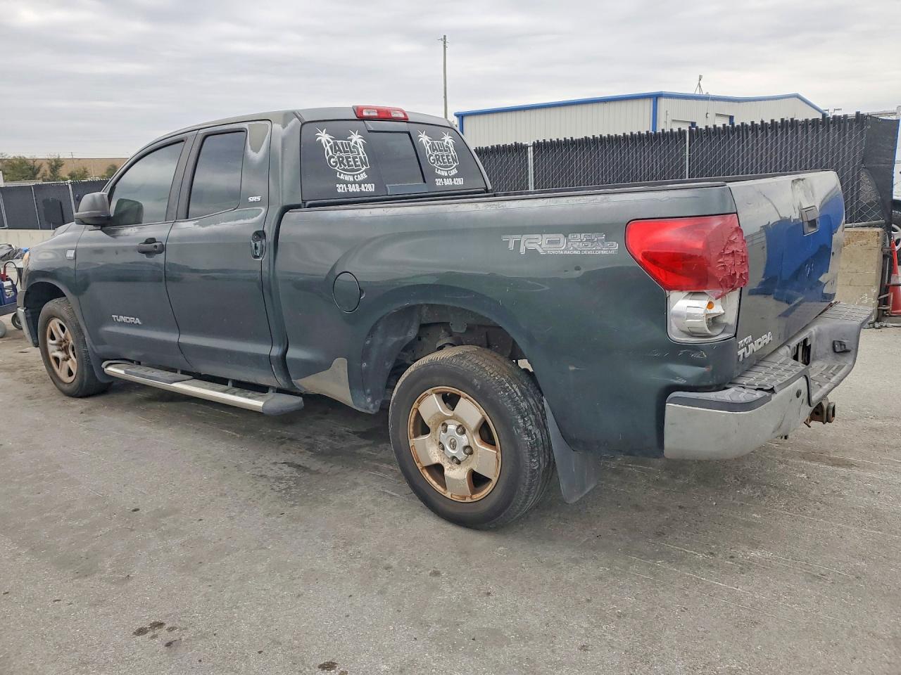 2007 Toyota Tundra VIN 5TBRT54197S453693 photo 2